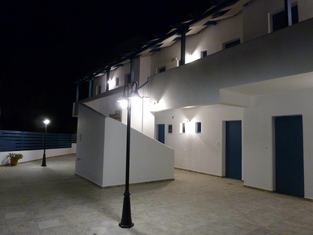 Dedes Apartments Skála Buitenkant foto